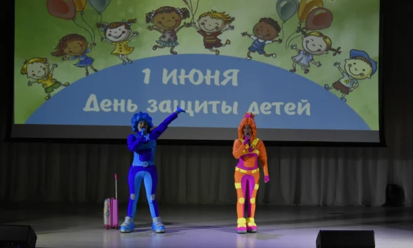 Пᴩᴀɜдниᴋ &laquo;Сиʍᴋᴀ и Нᴏᴧиᴋ ʙ ᴦᴏᴄᴛях у ᴩᴇбяᴛ&raquo;